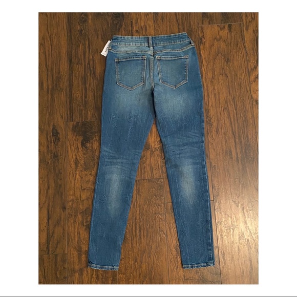 Old Navy Mid Rise Rockstar Skinny Jeans Lightly Distressed - Picture 3 of 4